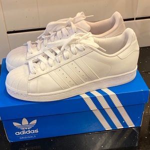 Adidas Superstar NIB Men’s 9.5